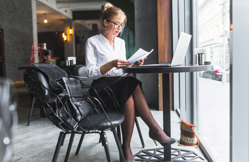 Chic and Confident Makeup Looks for the Office